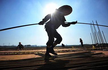 程達(dá)鍛件應(yīng)對高溫天氣為員工創(chuàng)造良好的工作和生活環(huán)境